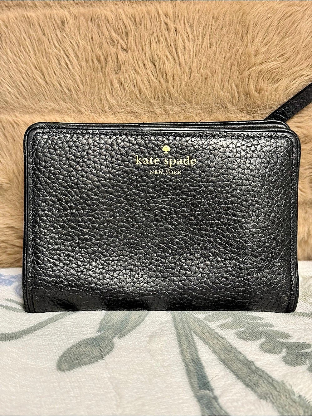 Kate Spade Black Pebbled Leather Jackson Medium Compact Bifold Wallet